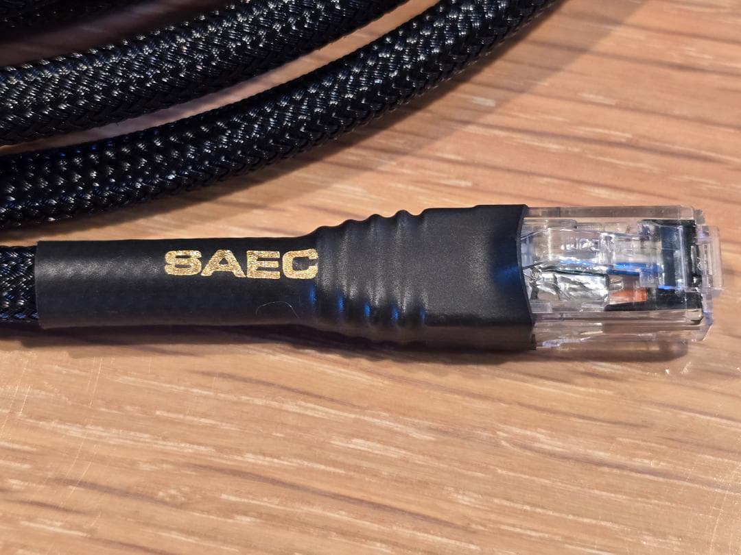 サエク SAEC SLA-500 LANケーブル 4.0m 中古美品