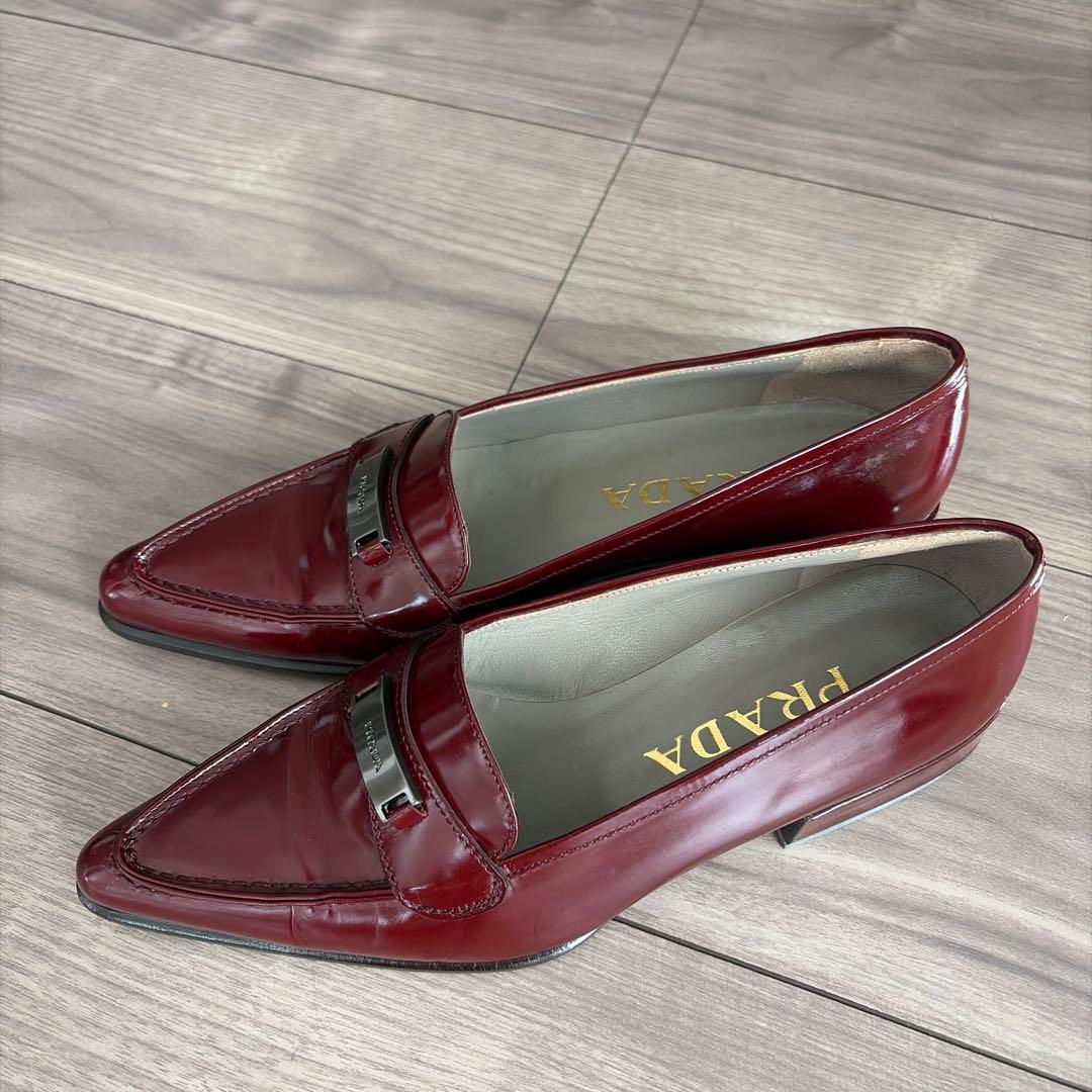 PRADA バーガンディ ローファー　36
