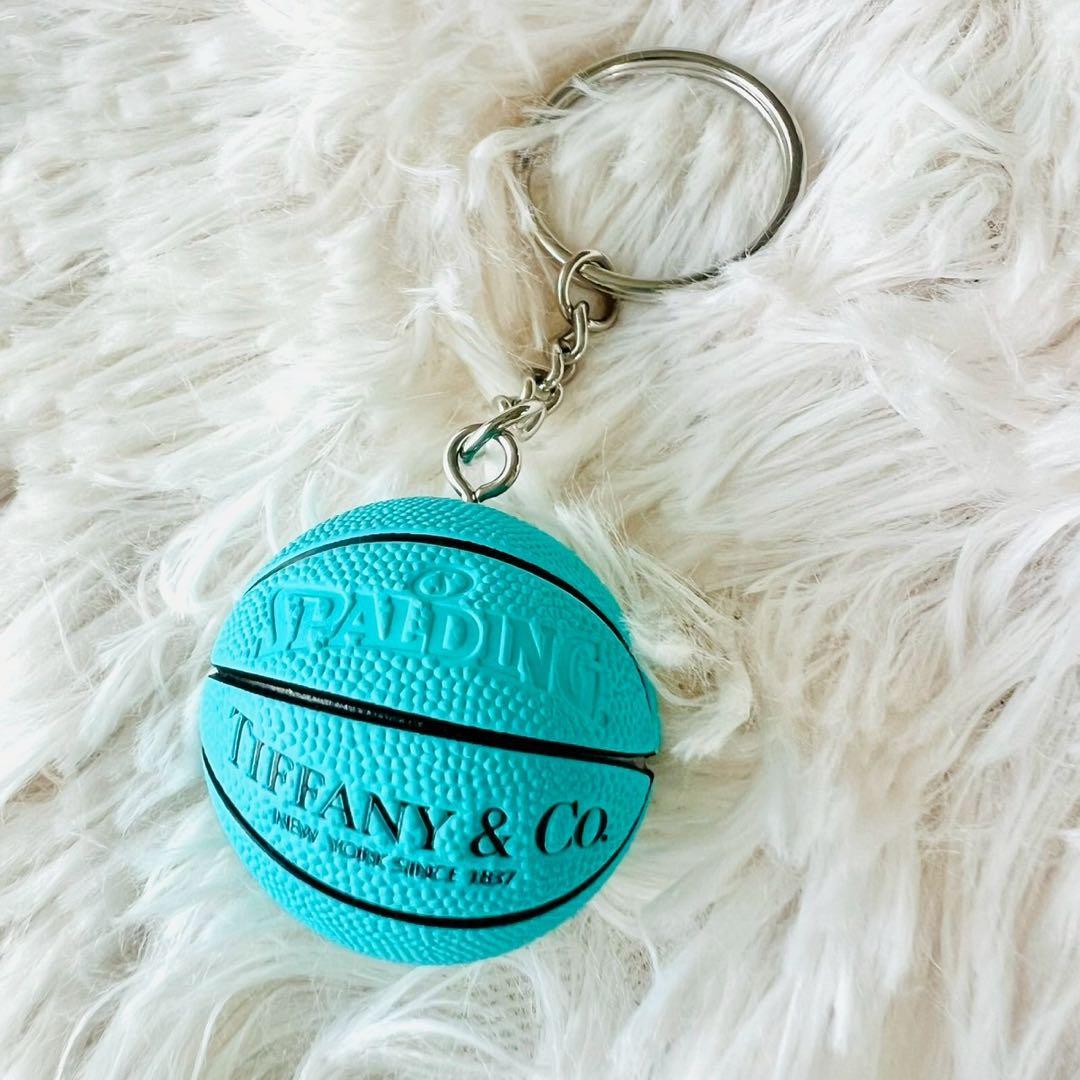 極美品✨ティファニー　キーホルダー　チャーム　バスケットボール　ノベルティ