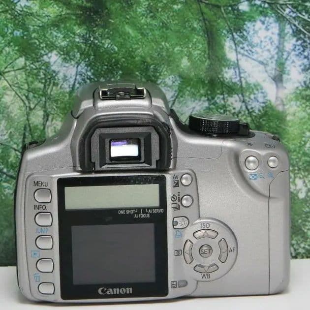 ❤️Canon kissN☆スマホ転送OK♪遠近撮れるレンズや付属品多数❤️