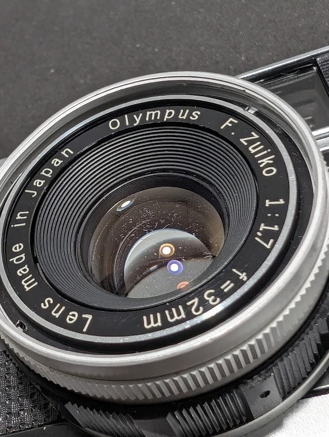 ☆赤ベロOK☆ OLYMPUS PEN EED ハーフサイズカメラ