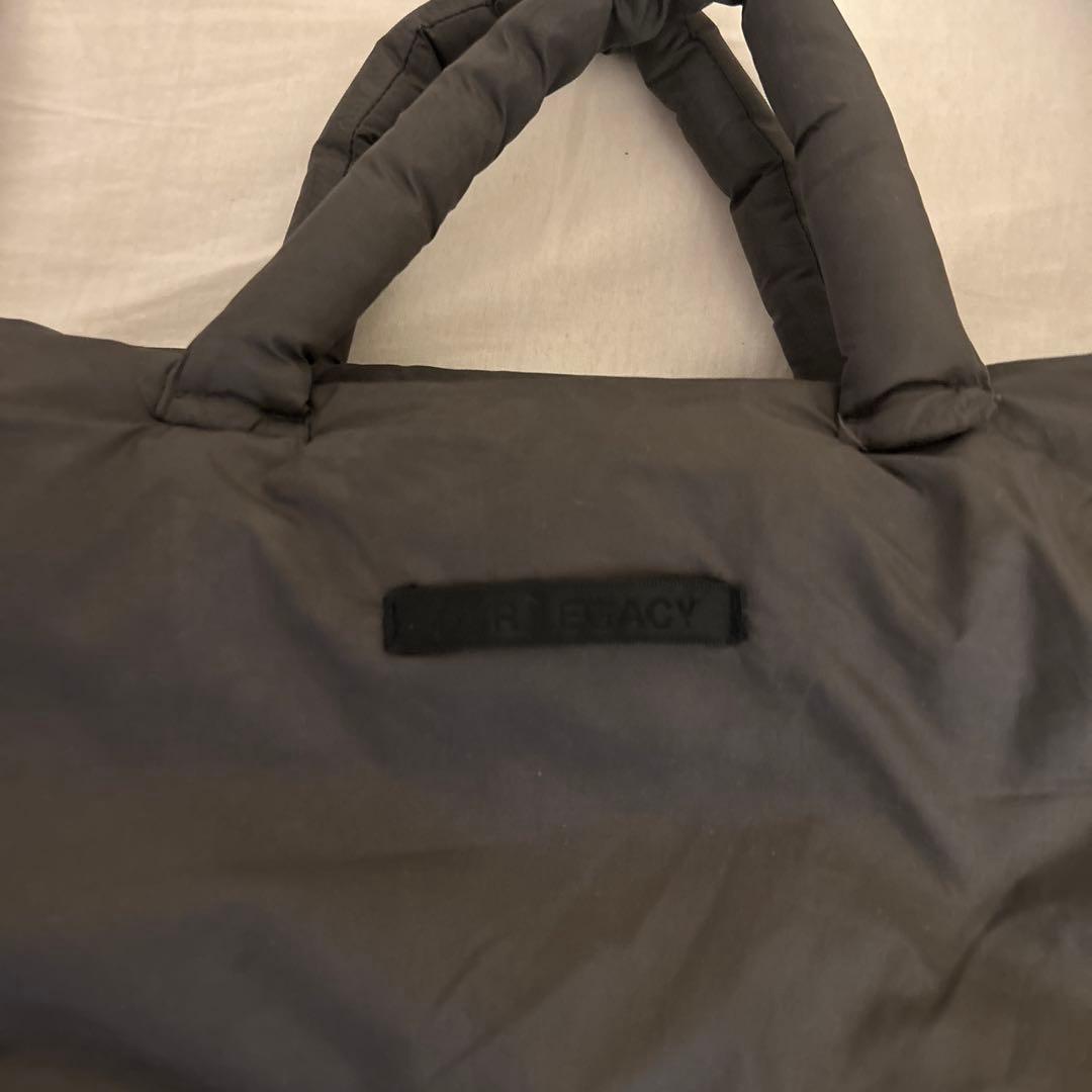 バッグ Our Legacy Pillow Tote Olive Green