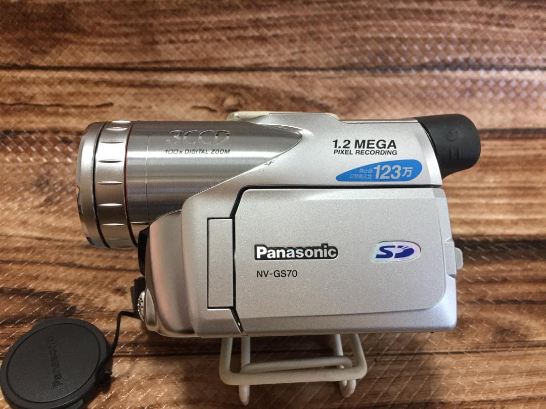 撮影再生ダビングOK　Panasonic　NV-GS70　付属品あり　液晶綺麗