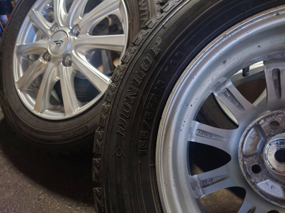 ②スタットレスタイヤ…AZ SPORTS 13インチ ホイールセット