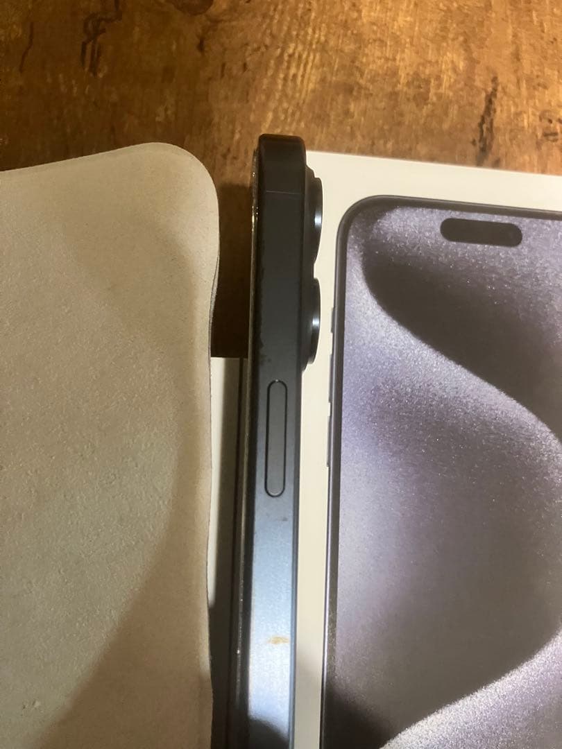 iPhone15pro 128G ブルーチタン SIMフリー