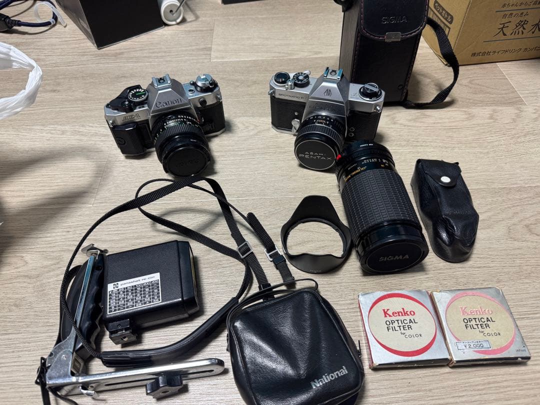 フィルムカメラ　Canon キヤノン AE-1 Pentax spotmatic