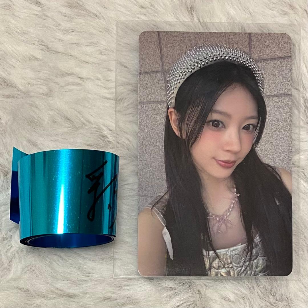 ILLIT モカ Glitter Day FC GLLIT トレカ 銀テープ