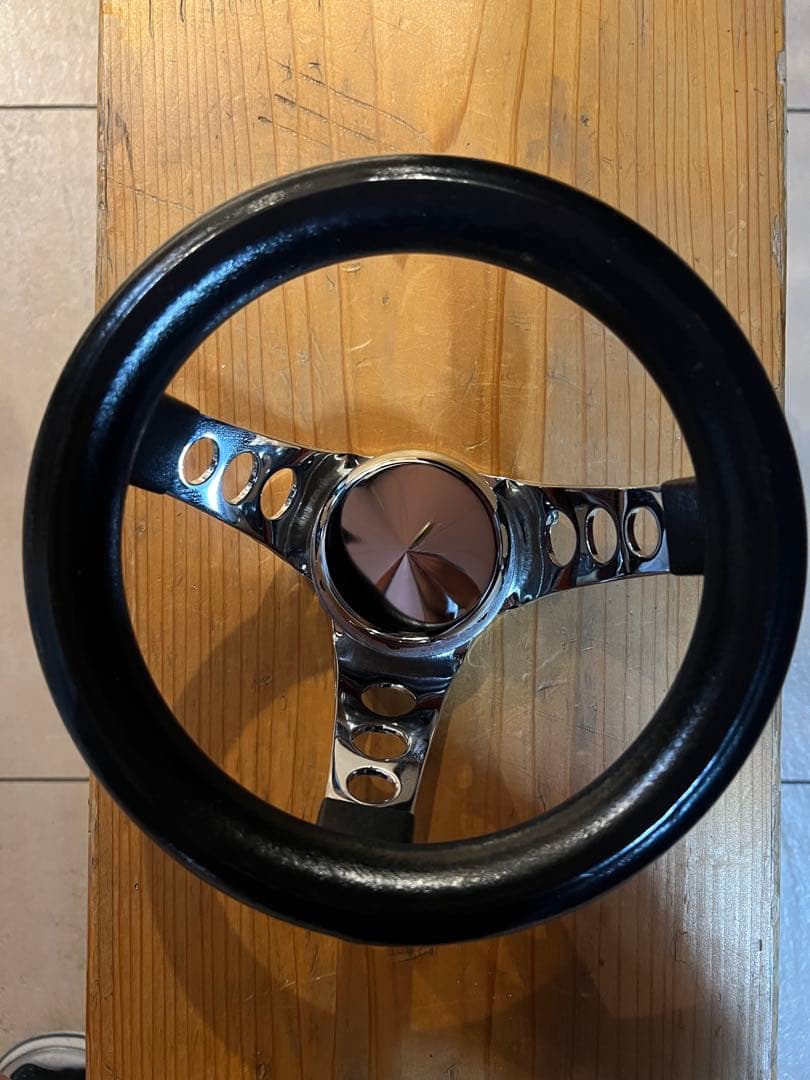 ムーンアイズ　8インチ　ステアリング