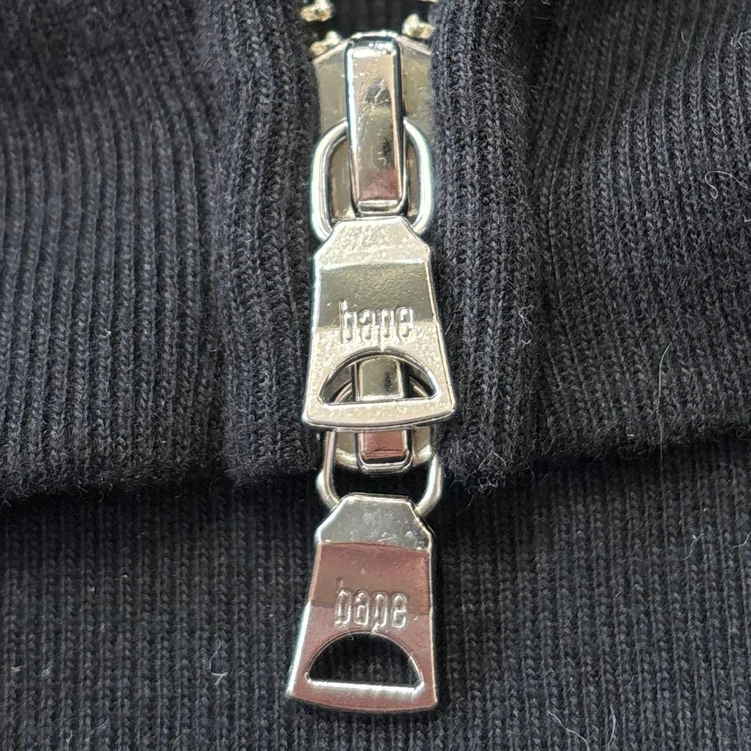 【アベイシングエイプ】 KAWS GAME GEAR パーカー　シャーク　M