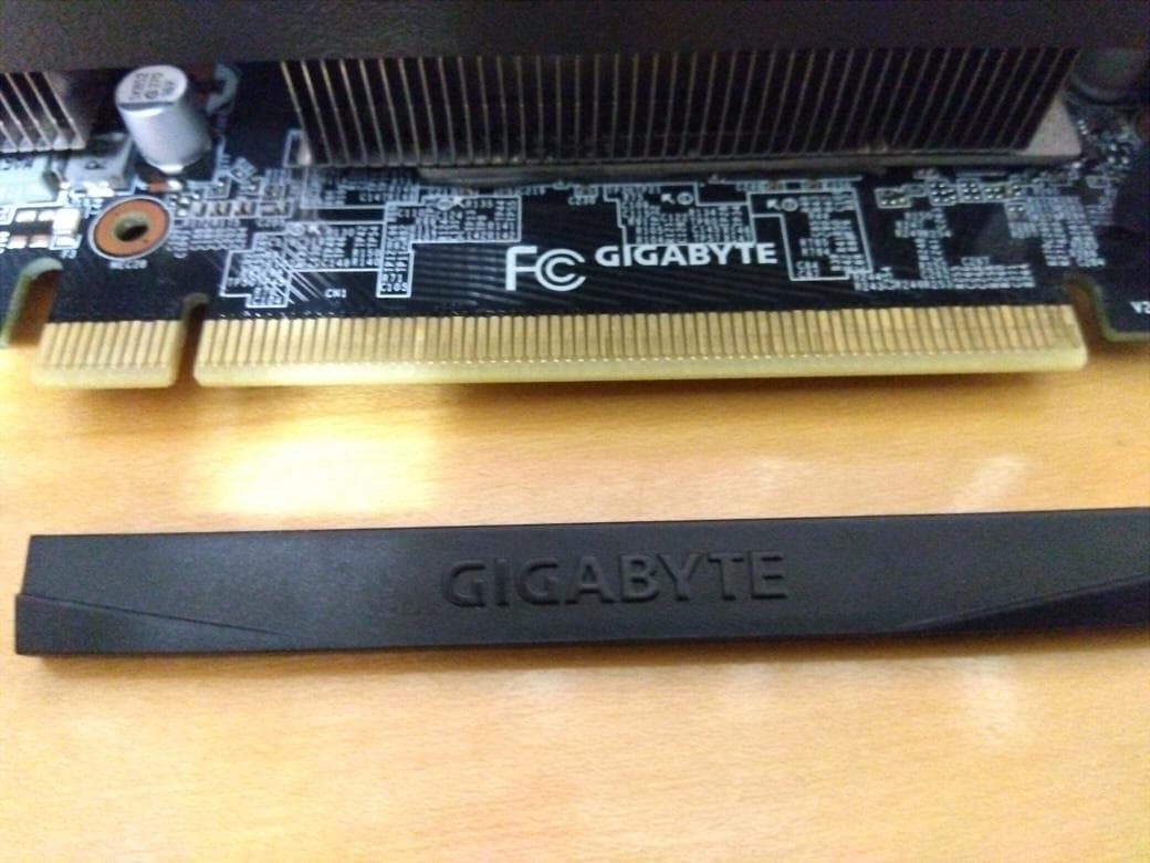グラフィックボード・グラボ・ビデオカード GeForce RTX 3060 Ti OG 8G Gigabyte