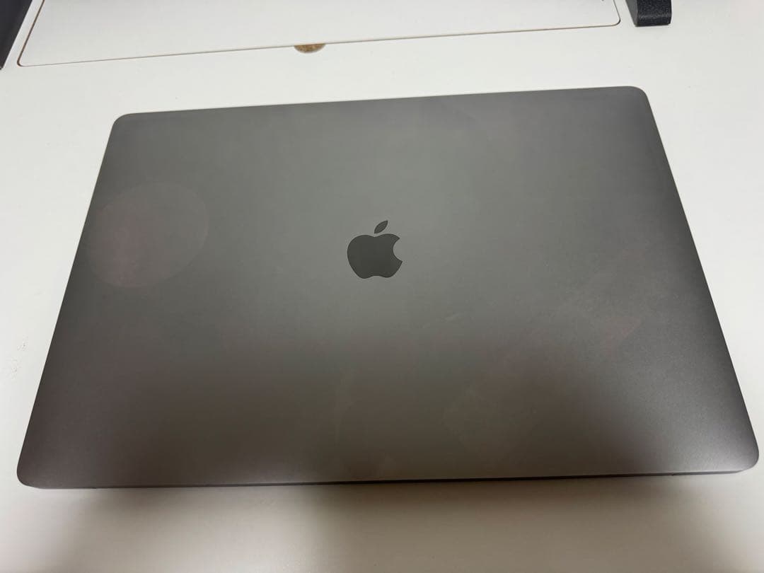 MacBook Pro 16\"(2019) i9/32GB/2TB USキー