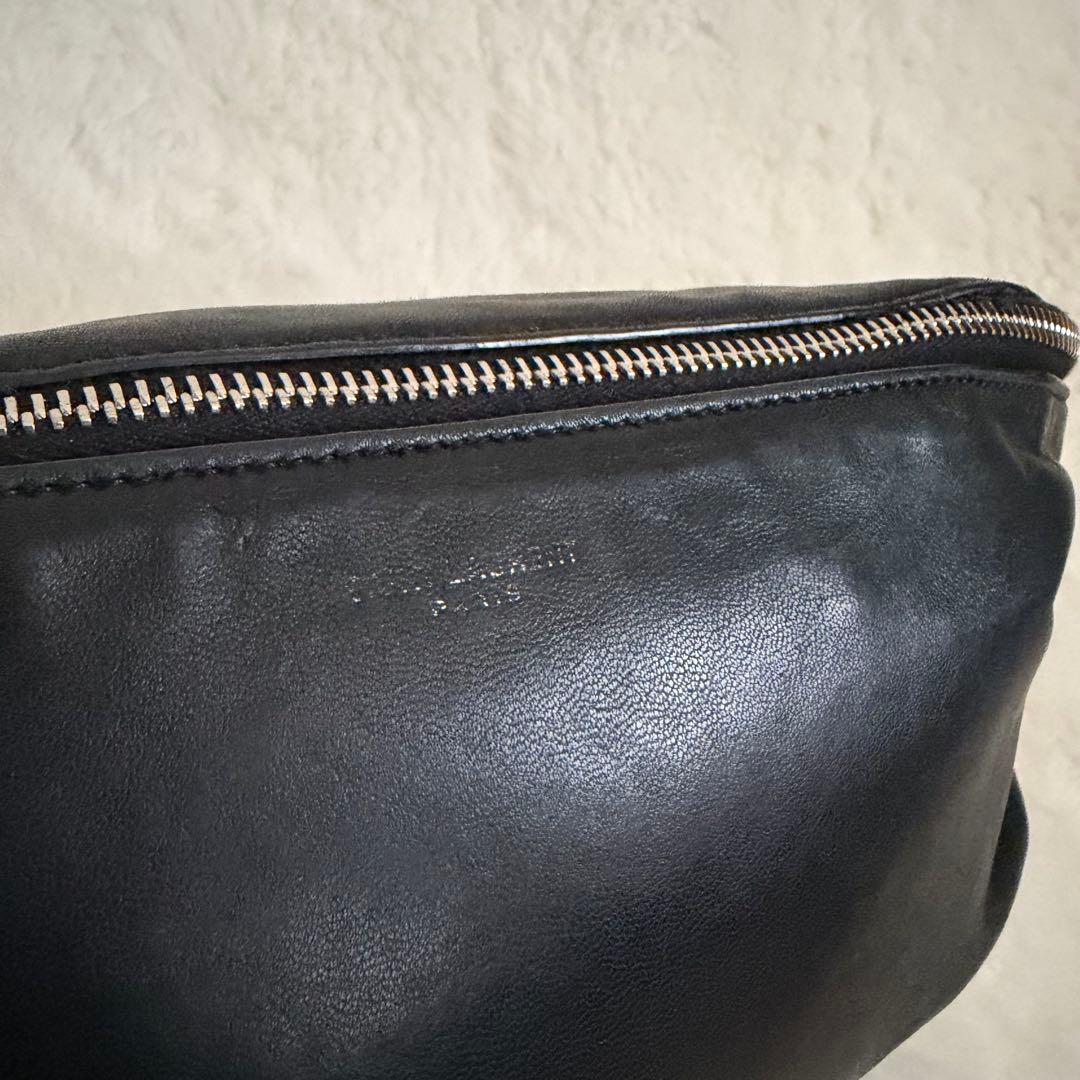 サンローラン　ボディバッグ　ウエストポーチ　レザー　黒