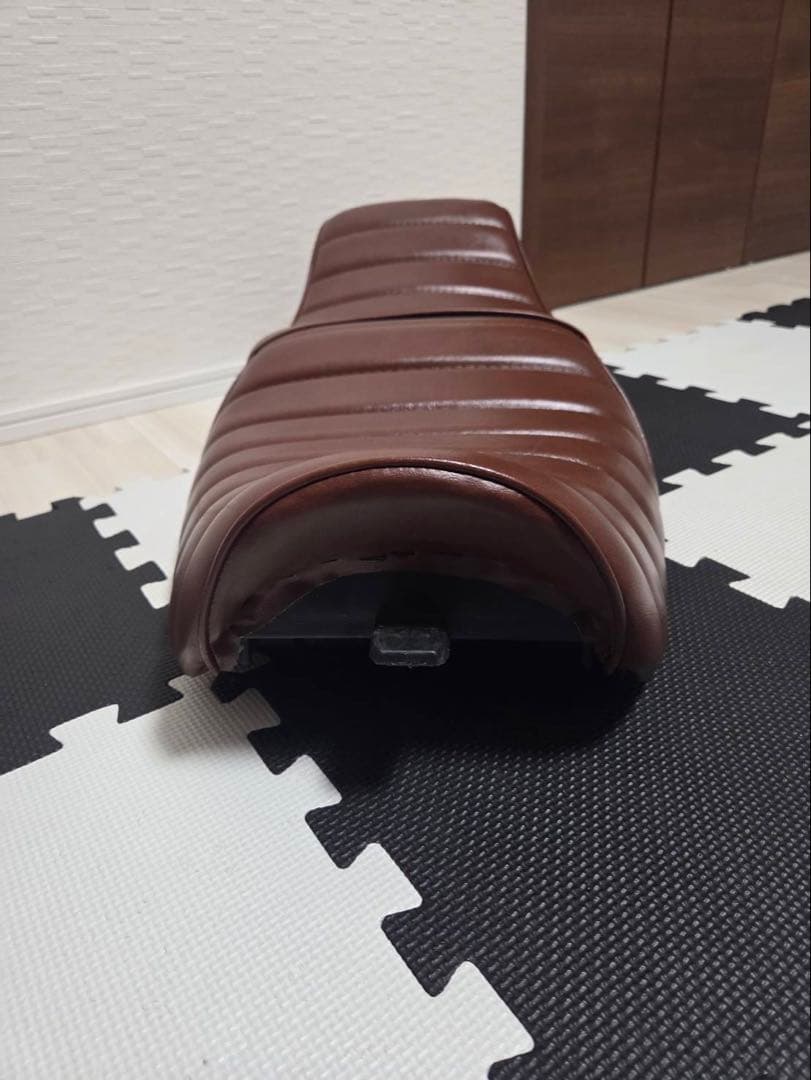 ZRX400 チョビ三段シート