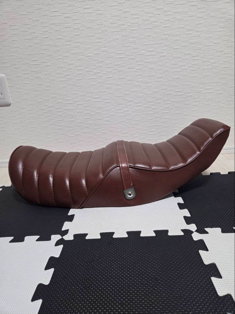 ZRX400 チョビ三段シート