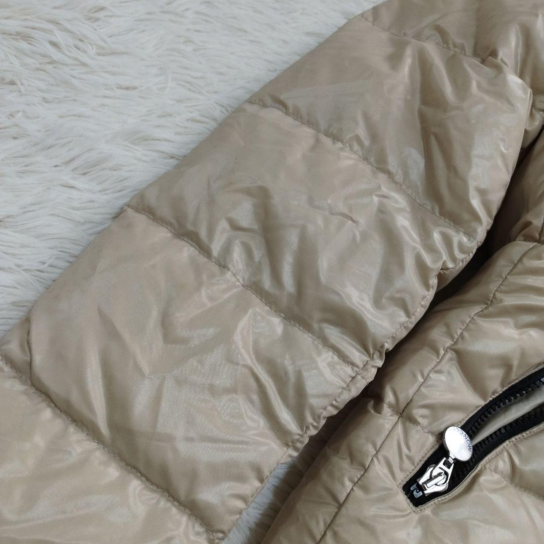 18242✨モンクレール BADIA ビッグロゴ ダウンジャケット ベージュ