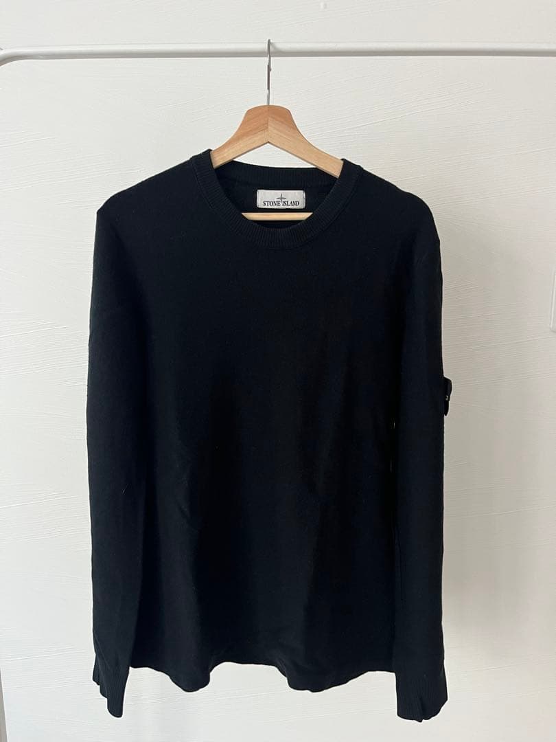 STONE  ブラックニットセーター
