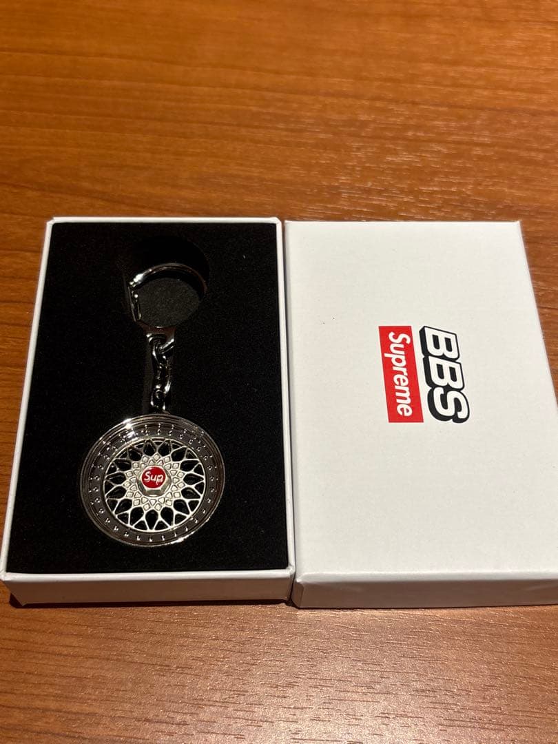 小物 supreme BBS RS Rim Keychain