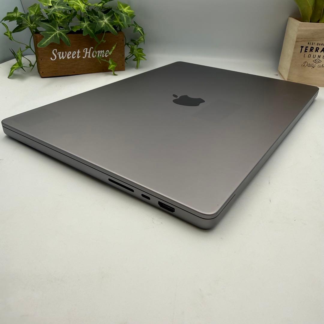 MacBook Pro M1 Pro 16インチ 2021 32GB / 1TB
