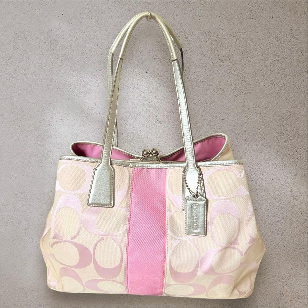 バッグ COACH pink signature kisslock tote bag