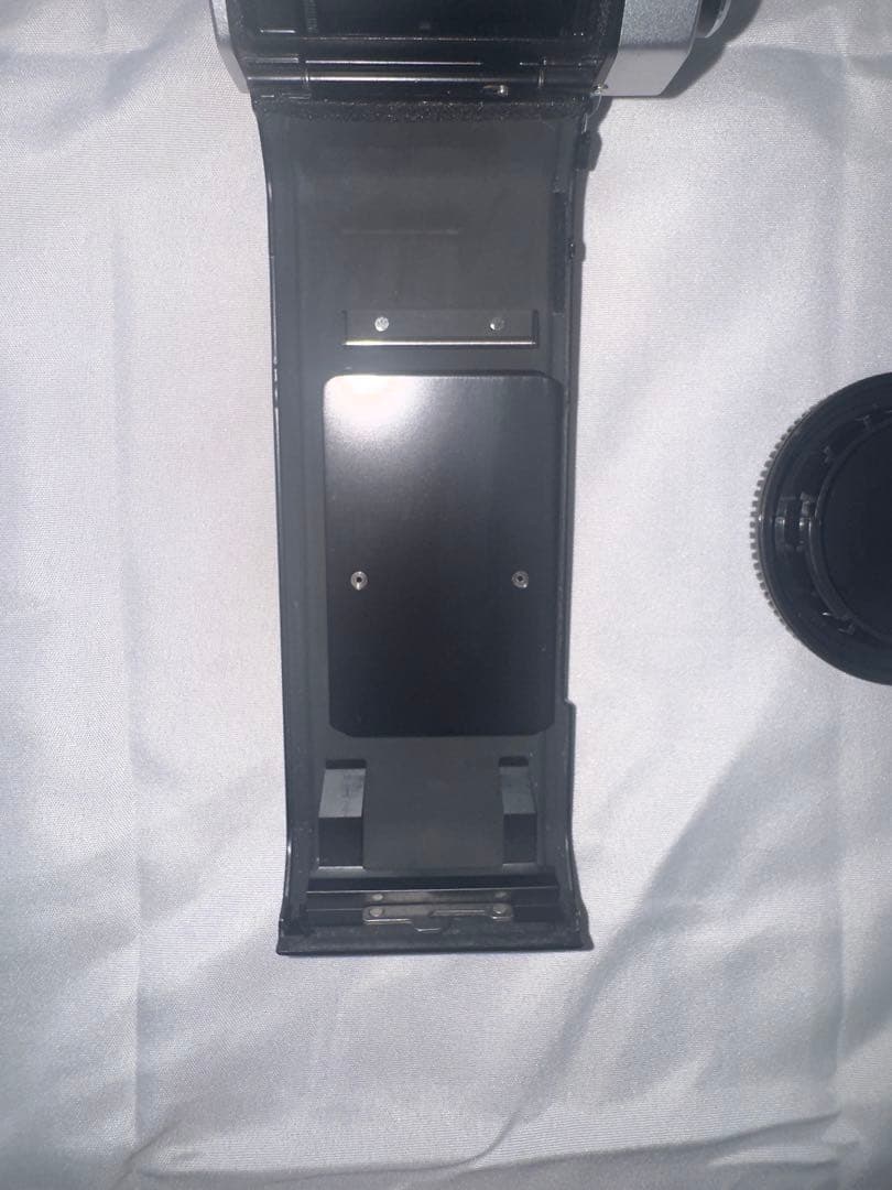 Nikon FE2 シルバー フィルムカメラ 一眼レフ 完動品