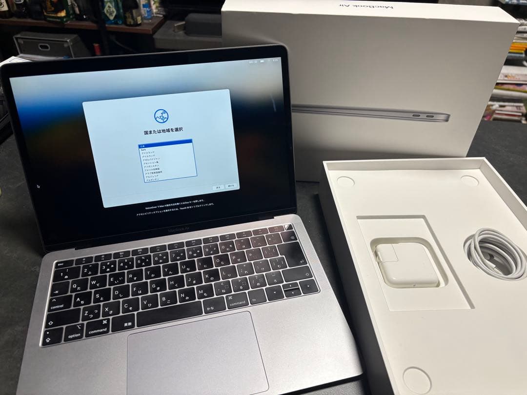 【美品】MacBook Air 2018｜充放電84回｜箱・純正充電器付