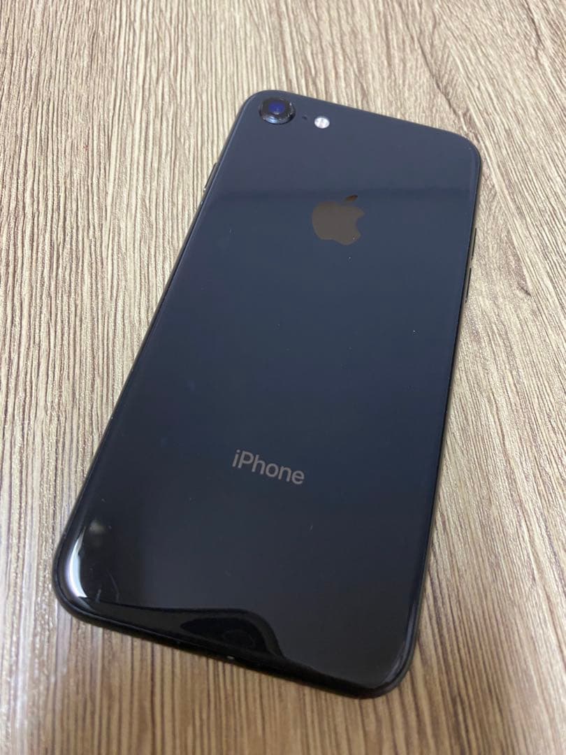 iPhone8 64GB バッテリー78%