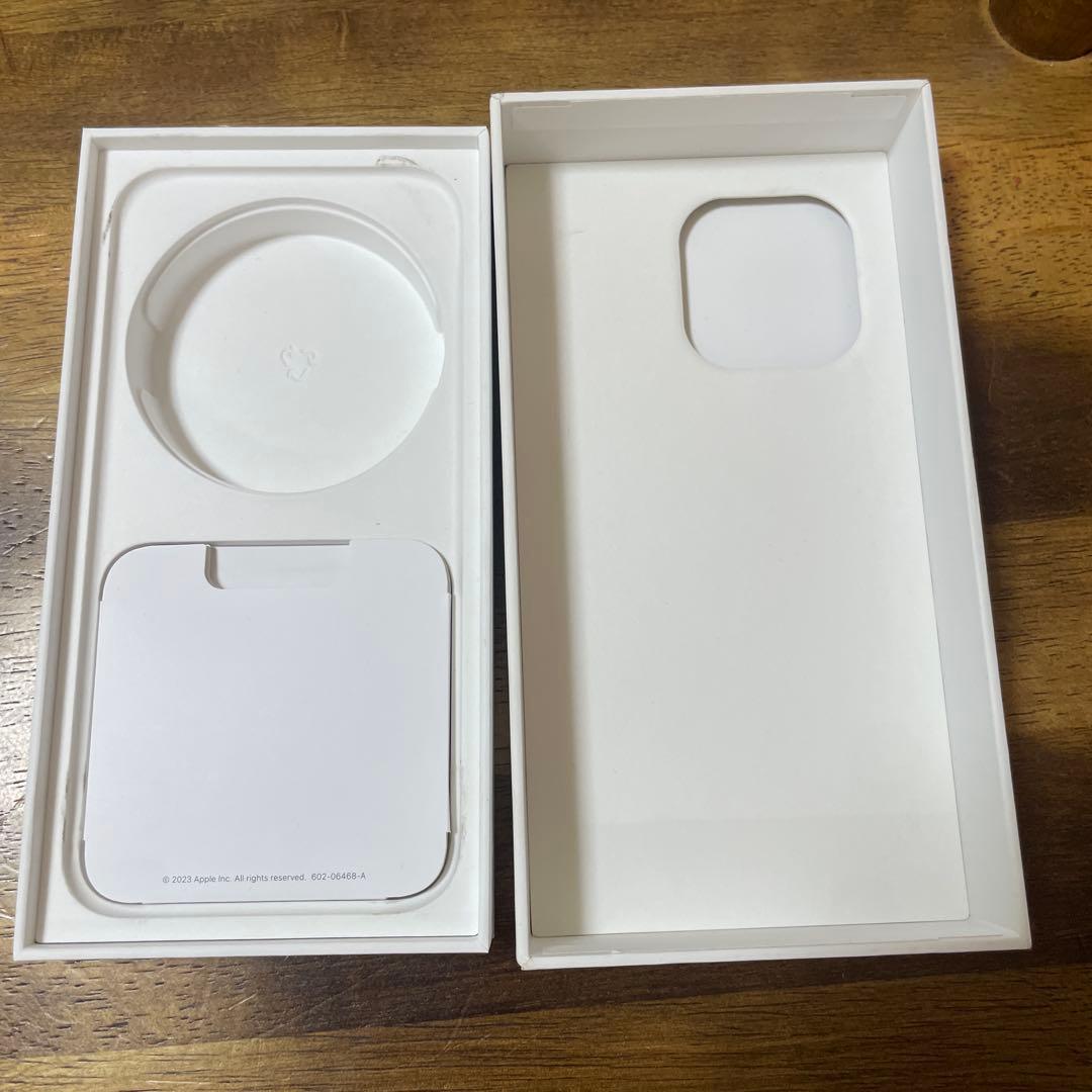 ジャンクiPhone 15ProMax Blue Titanium 鳩