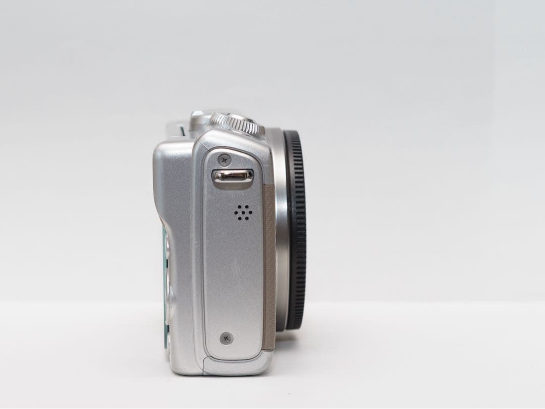 Canon EOS M100 グレー EF-M 22mm F2 STM