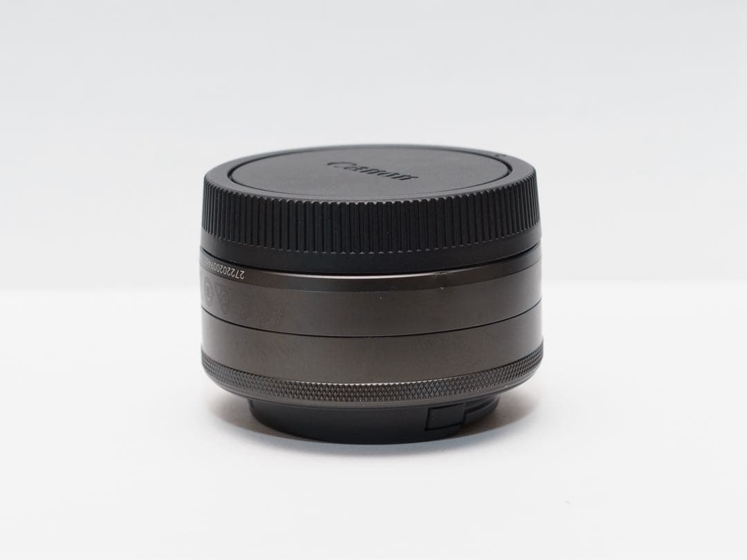 Canon EOS M100 グレー EF-M 22mm F2 STM