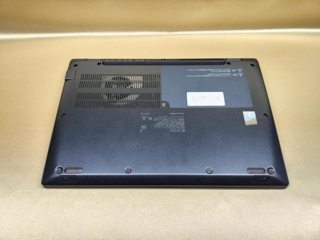 東芝　Dynabook G83/KW　高性能　2023年モデル(K-207)