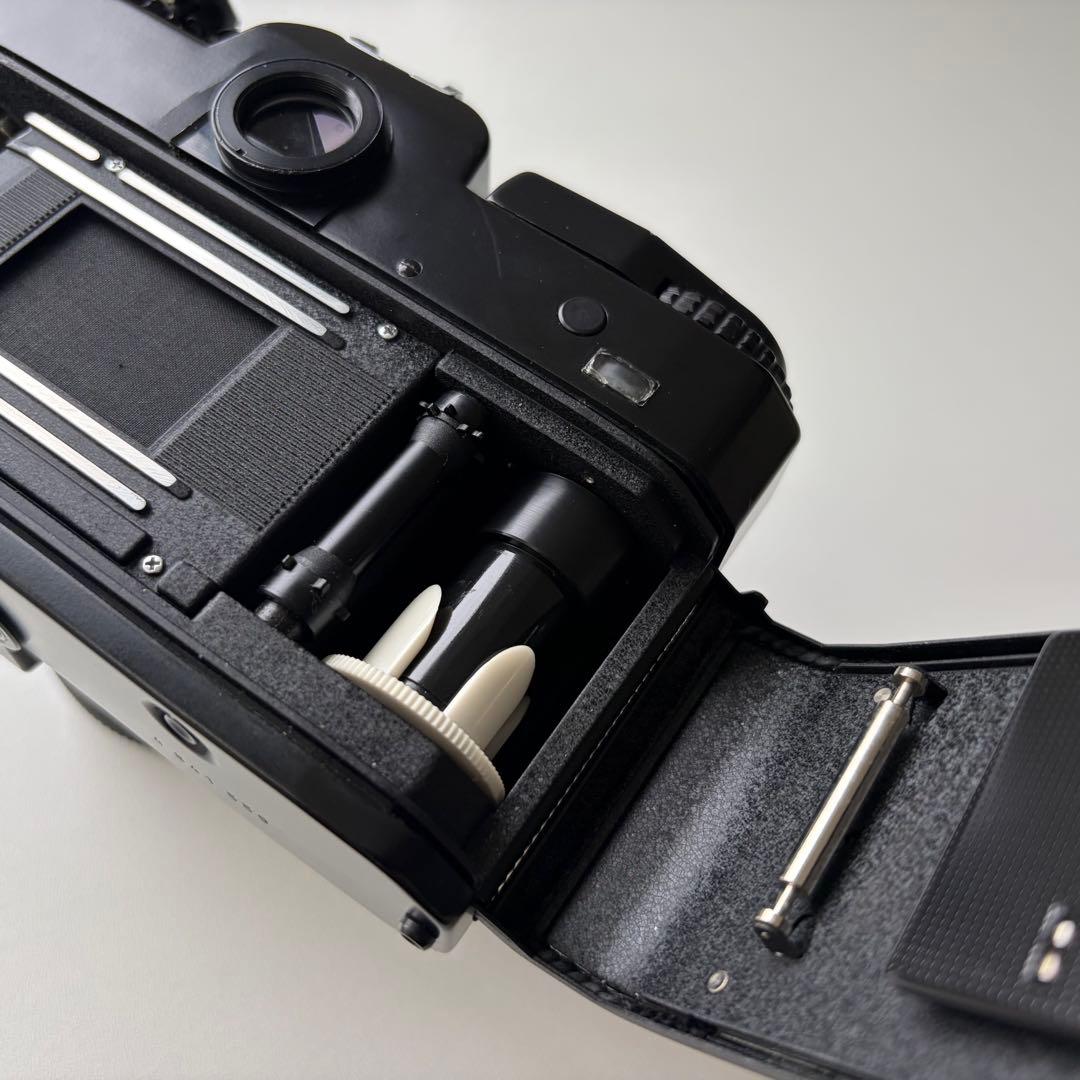 フィルムカメラ Rolleiflex SL35M planar 50mm f1.8