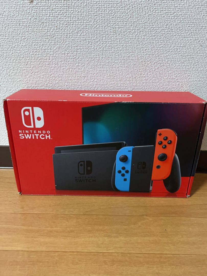Nintendo Switch 本体 青/赤 Joy-Con付き　中古