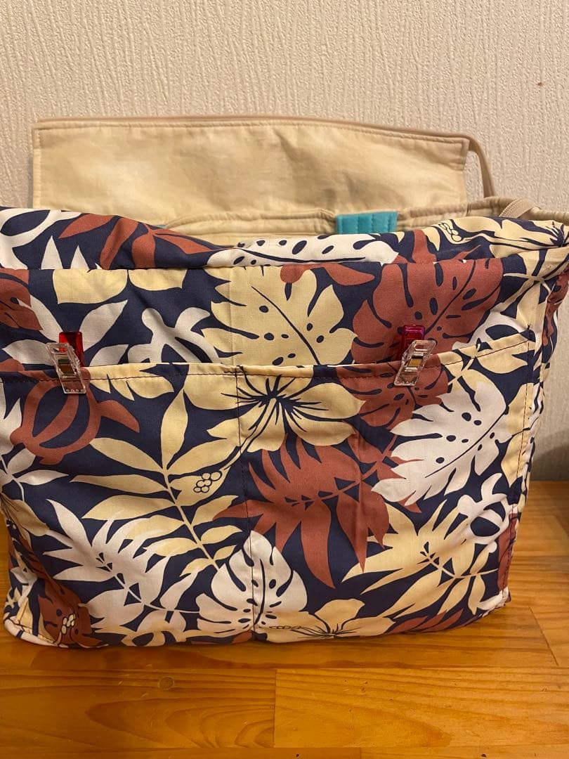 ハワイアンキルト　トートバッグ　キャリーオン