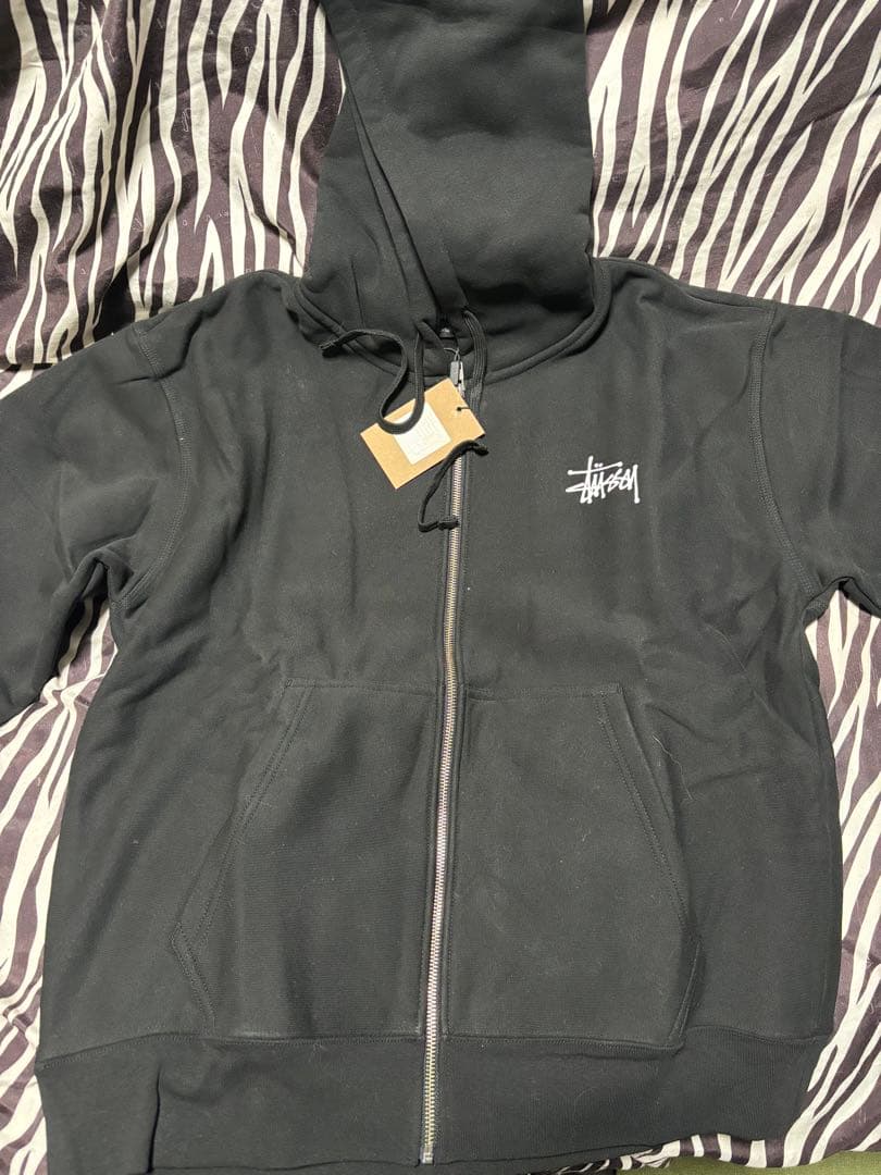 『新品未開封』 STUSSY BASIC ZIP FOOD パーカー　グレー