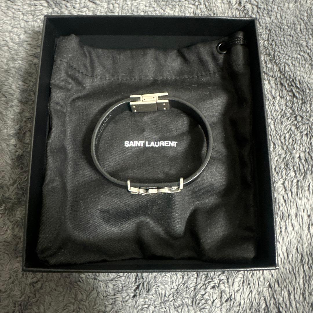 SAINT LAURENT カサンドラ ブレスレット(レザー)