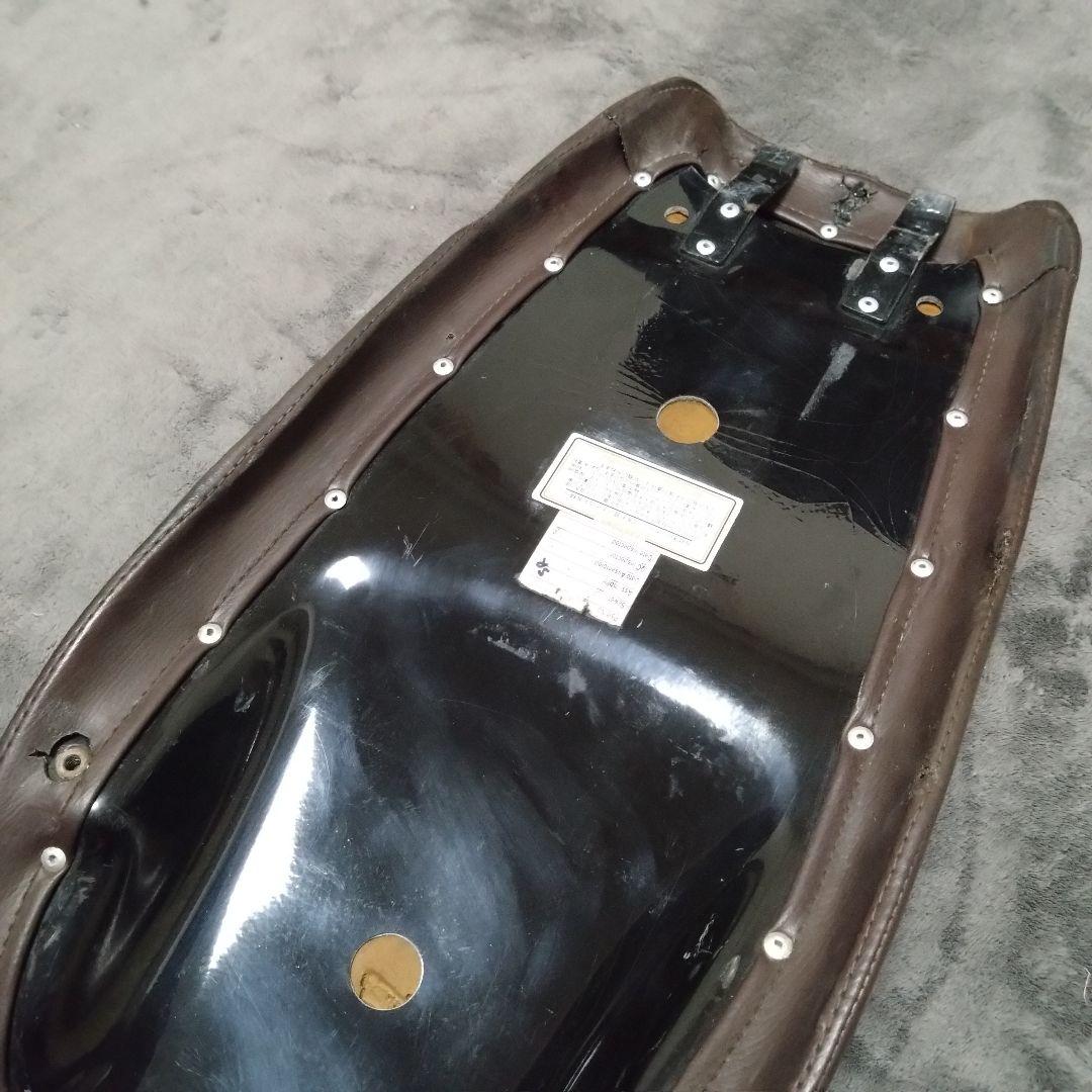 SR400 イージーライダース製 ナイトロヘッズ タックロールシート ブラウン