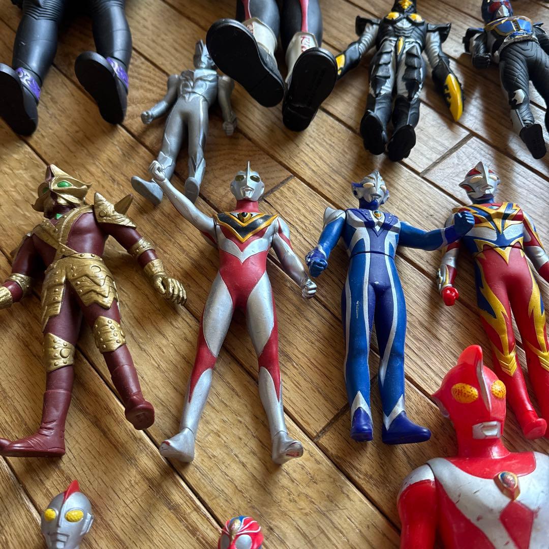 [即購入ok] ウルトラマン フィギュア 大量 まとめ 他マブヤーなど