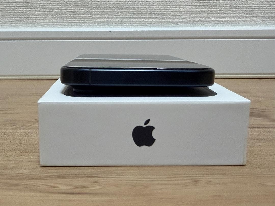 ★ iPhone 15 Pro Max 512G SIMフリー 美品 個人 ★