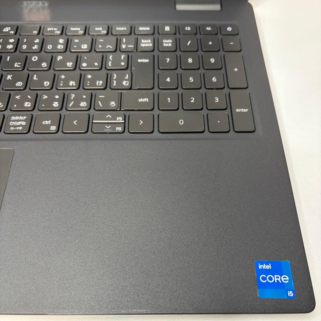 美品 Latitude 3520 11世代 i5 16GB 256GB フルHD