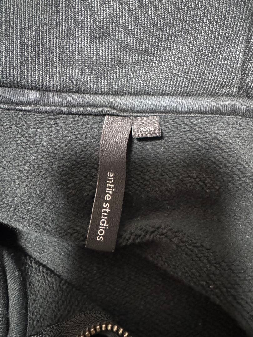 T*Y様 entire studios 黒 ジップアップパーカー 2XL