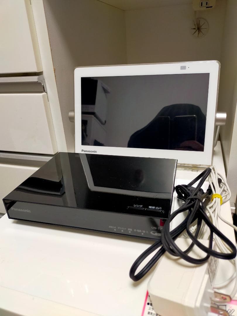【良品】Panasonic ポータブルテレビ UN-10T7 防水テレビ お風呂