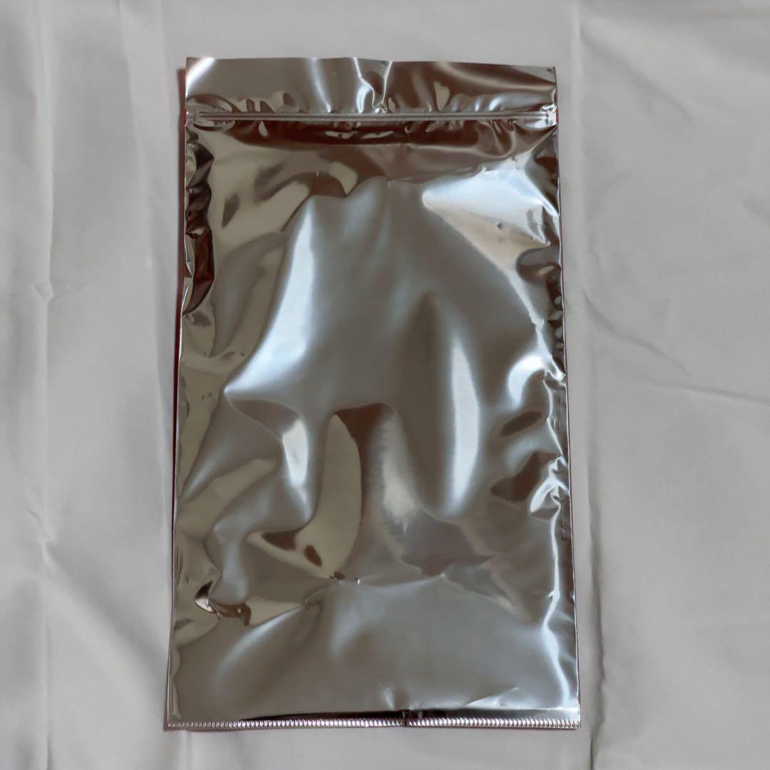 ワンピース 応募者全員サービス オーロラアクキー＆メタリック缶バッジ5種セット