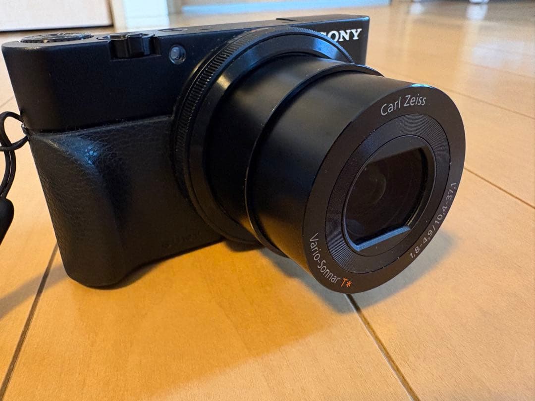 Sony Cyber-shot DSC-RX100 コンパクトデジタルカメラ