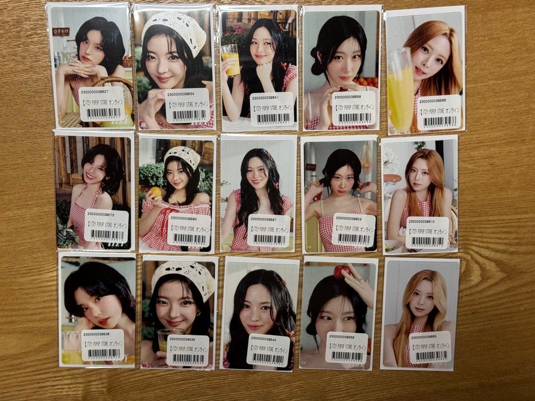 ITZY POPUP オンラインくじ　クリアフォトカード　全種