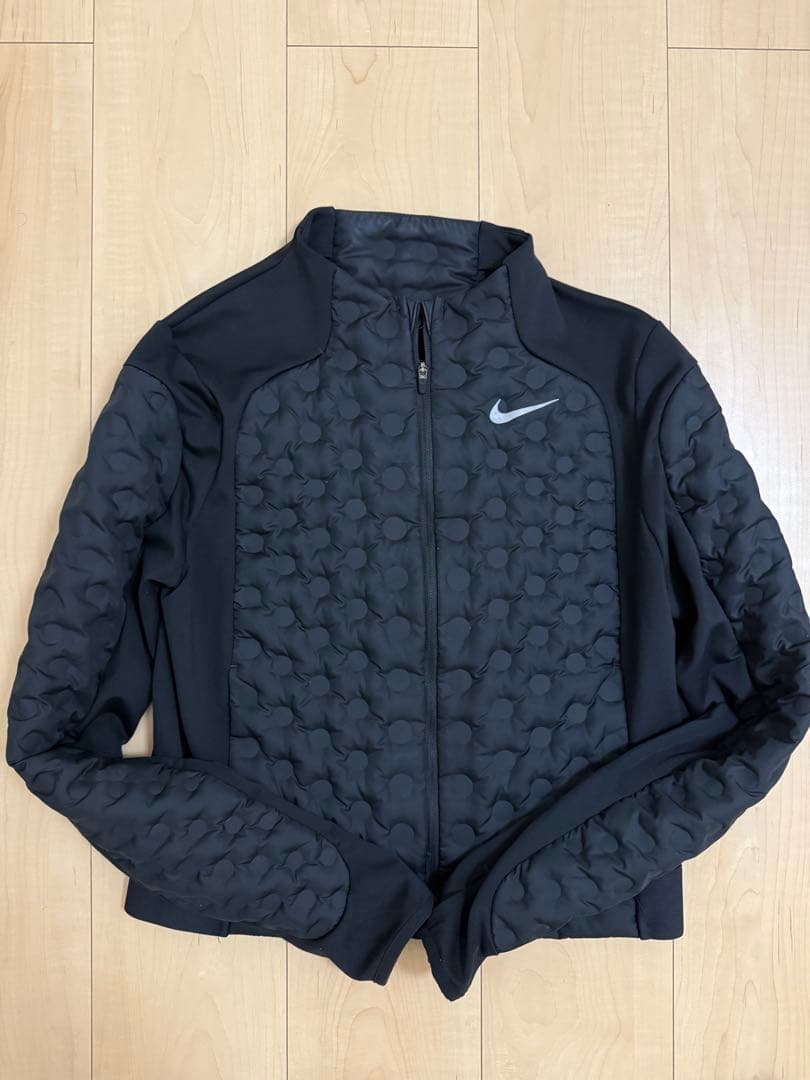 Nike AERLOFT ブラックジャケット S