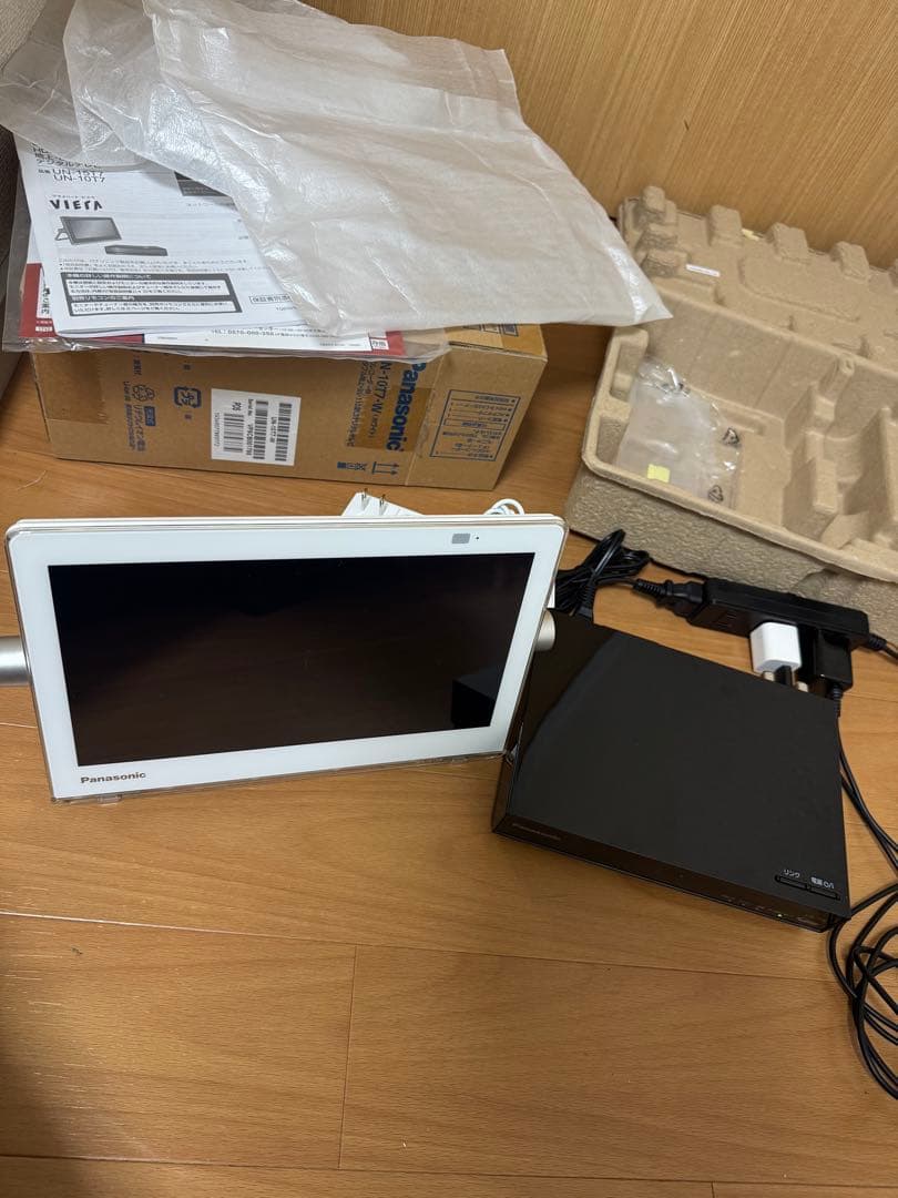 Panasonicパナソニック　防水ポータブルテレビ　プライベート・ビエラ