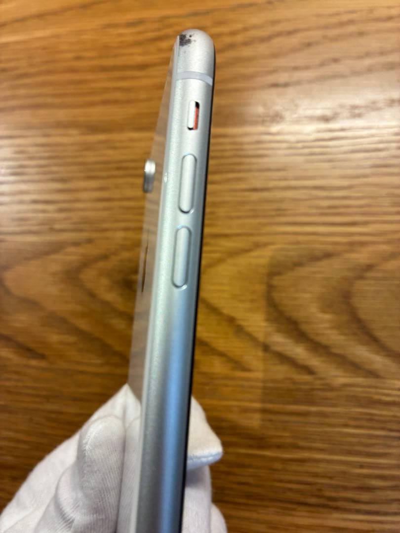 iPhoneXR 128GB ホワイト　バッテリ100% 箱付属品SIMフリ