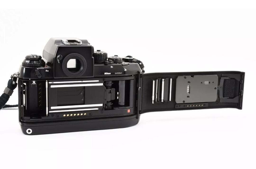 ★極美品★ Nikon F4 / NIKKOR 105mm f2.8 D