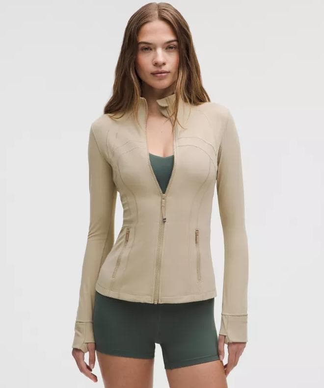 未使用タグ付き新品✨Lululemon Define ジャケットNulu