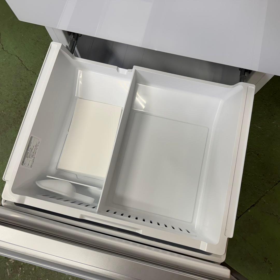 329 ★2025年製　自動製氷機能付き大型冷蔵庫　358L 洗濯機